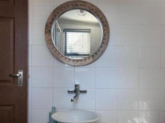 104 on Coetzee Guesthouse - Bathroom