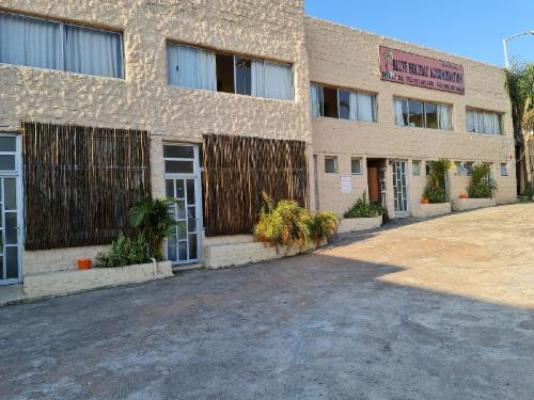 Bluff Accommodation - Aybriden Self-catering - Property / Building