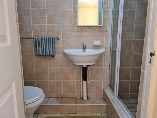 Room image 5