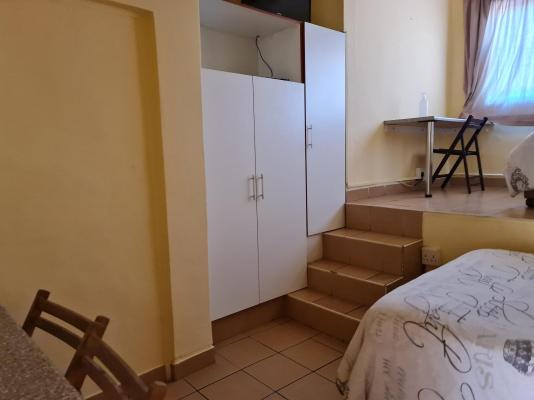 Room image 5