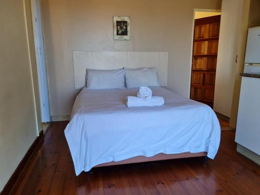 Room image 2