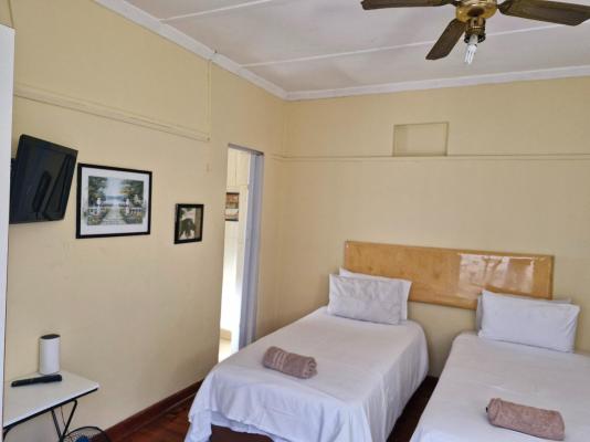 Bluff Accommodation - Aybriden Self-catering - 281774