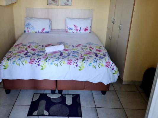 Bluff Accommodation - Aybriden Self-catering - 281785