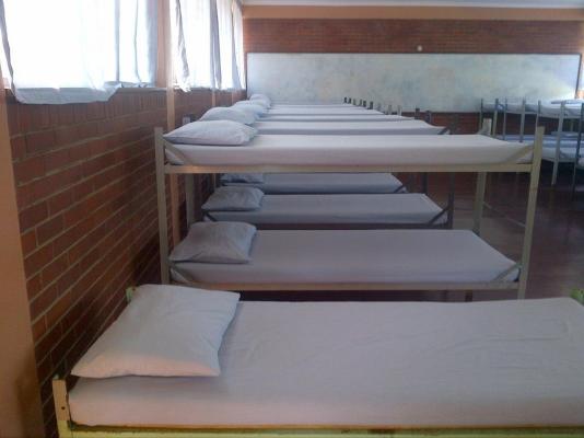 Dirkie Uys Backpackers - 281814
