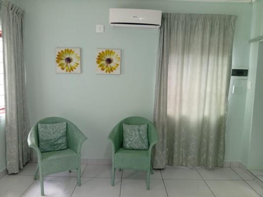 Room image 1