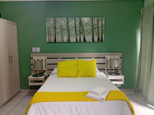 Room image 5