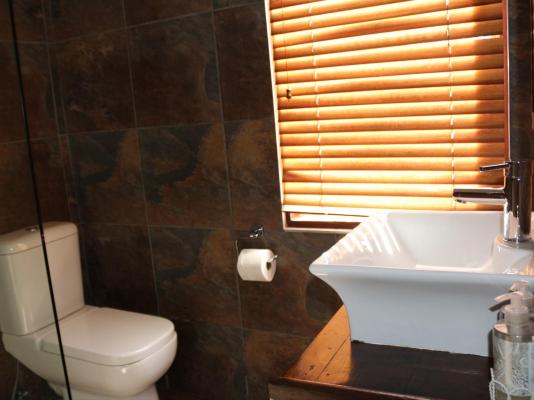 Room image 1
