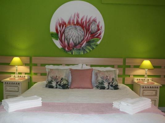 Room image 5