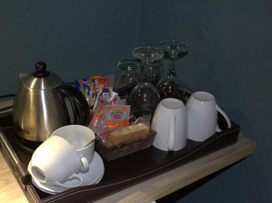 Room image 3