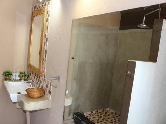 Room image 4