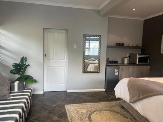 Santorini Guesthouse - 282280
