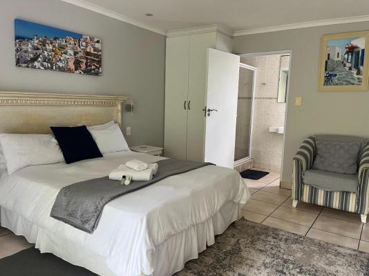 Room image 4