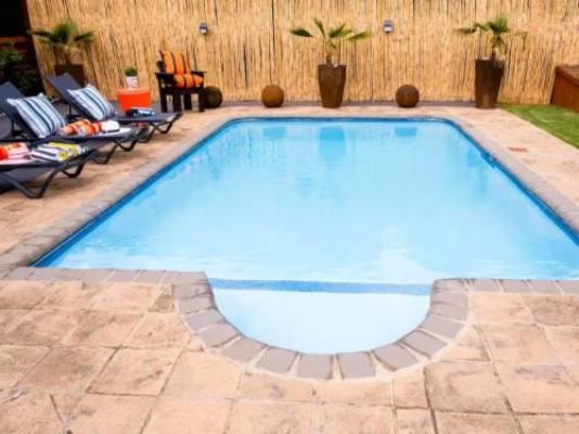 The Hemingway House 14 - Swimming pool