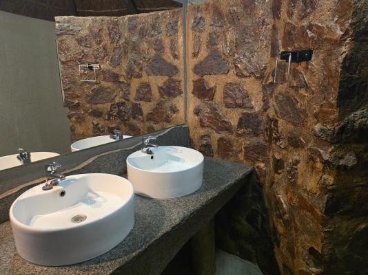 Thulani Game Lodge & Eco Estate - 282448