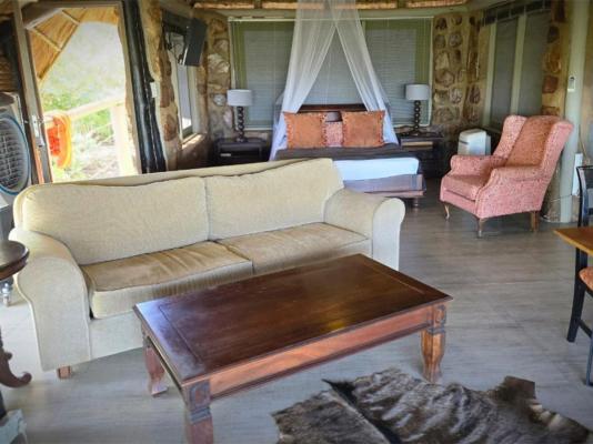 Thulani Game Lodge & Eco Estate - 282450
