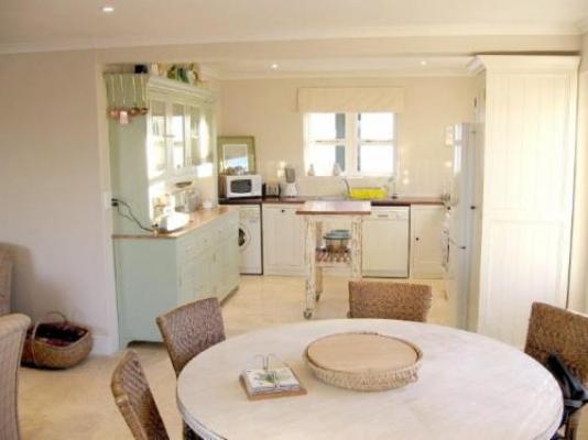 Aloe Cottage - Breakfast area