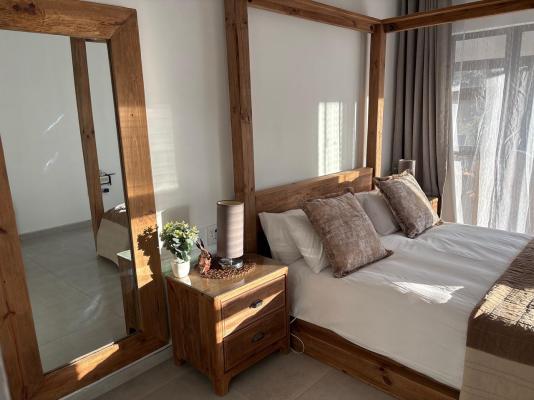 105,107,127,128 Clarens Golf Villas - 282570