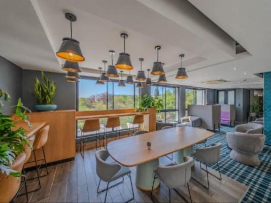 Menlyn 1-Bed Apartment Parking & Pool - Communal lounge/ TV room