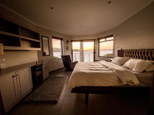 Room image 7