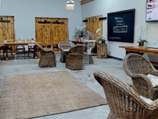 Cradle Valley - Business facilities