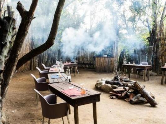 Hakunamatata Country Estate - Braai/BBQ facilities