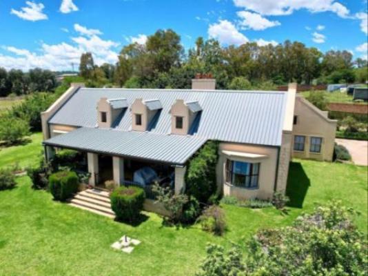 Hartley Manor Guest House - Property / Building
