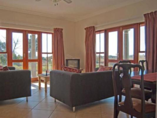 Hartley Manor Guest House - Communal lounge/ TV room