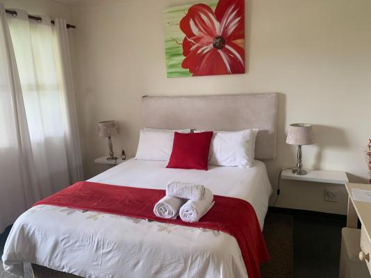 Hartley Manor Guest House - 283212