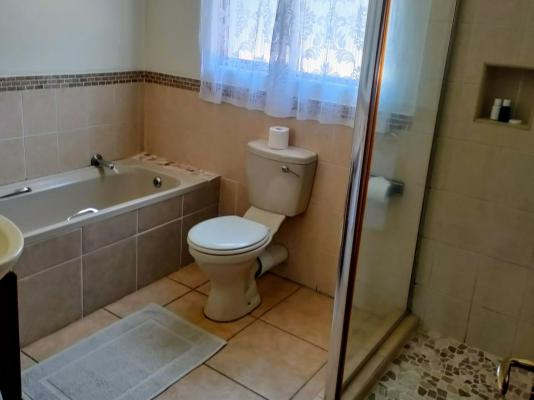 Hartley Manor Guest House - 283247