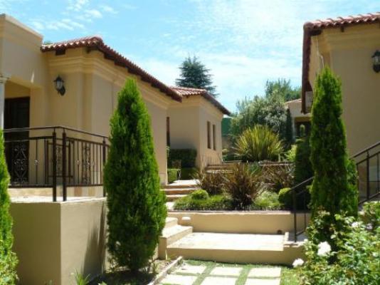 The Moon and Sixpence Wedding Venue - Property / Building