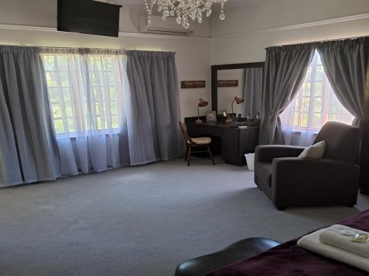 Belle Vue Guesthouse - 283345