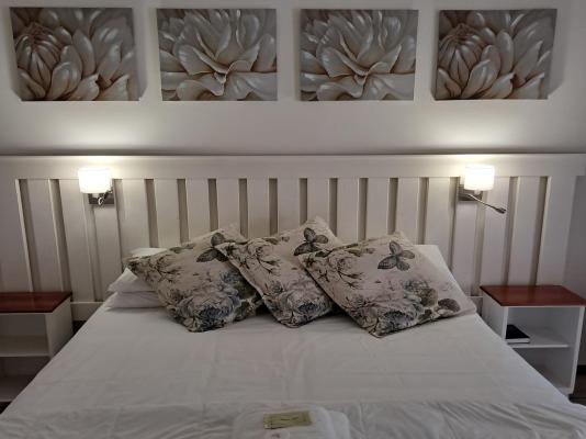 Room image 1