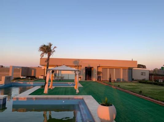 PONI Boutique Farm Stay - 283552