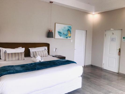 Room image 5
