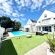 Adrift Guesthouse - Pool view