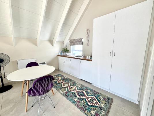 Adrift Guesthouse - 283726
