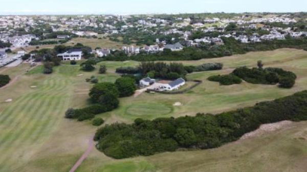 Barnard Self-Catering Apartments - Garden view