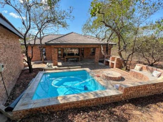 Bushveld Villa - Property / Building