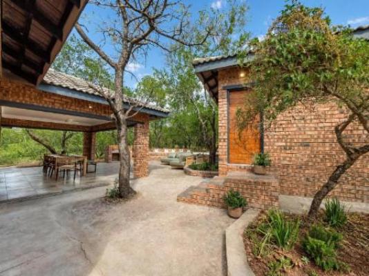Bushveld Villa - Property / Building