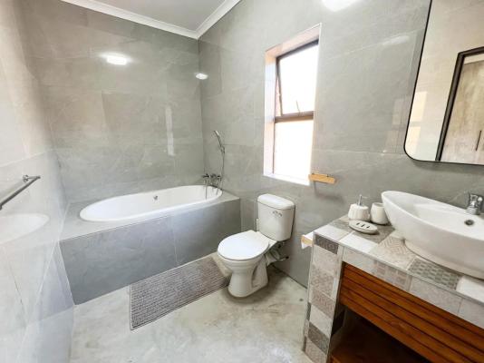 Bushveld Villa - 283840