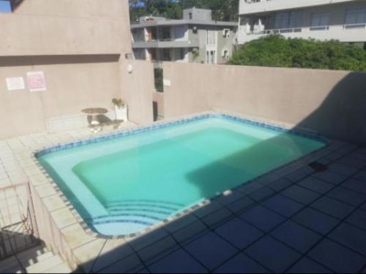 Cerf 6 Margate  - Swimming pool