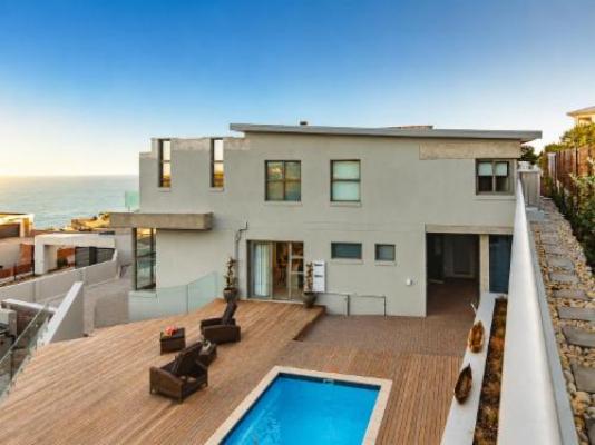 Dolfyn Villas - Property / Building