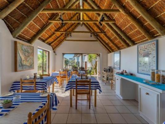 Cycads on Sea Guest House - Breakfast area