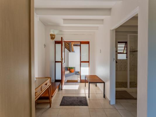 Cycads on Sea Guest House - 284000
