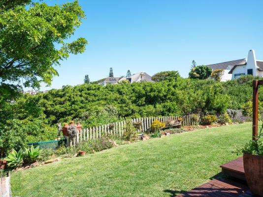Cycads on Sea Guest House - 284016