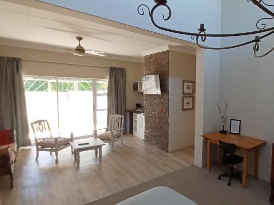 Garden Court B&B - 284038