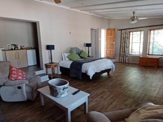 Garden Court B&B - 284056