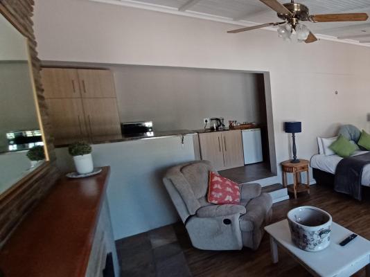 Garden Court B&B - 284057