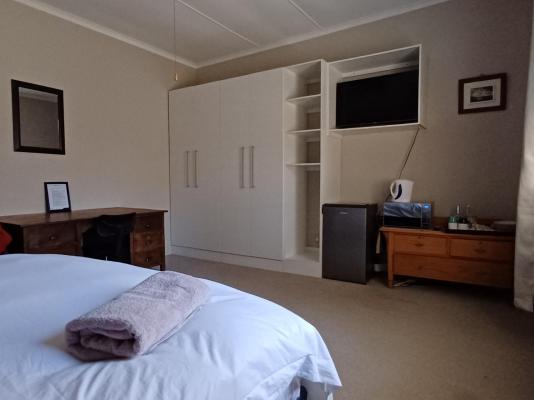 Garden Court B&B - 284062