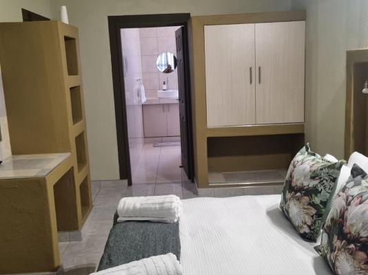 Pooltjie's Self-Catering Overnight - 284139